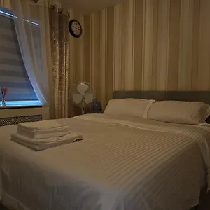 https://comfortable-short-stay-in.dublin-hotelsweb.com
